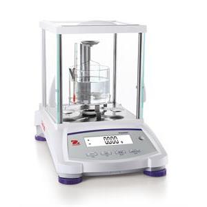 Precision scale for weighing jewelry. Ohaus PJX Carat. 40g/0,001g&200ct/0,01ct. Intern cal, Verified