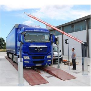 Dual track vehicle weighing 13,5 meter / 60 tonnes