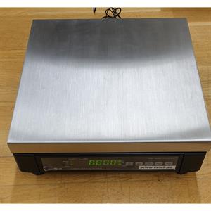 Bench scale 30kg/10g, 250x330mm  in-built display, with USB
